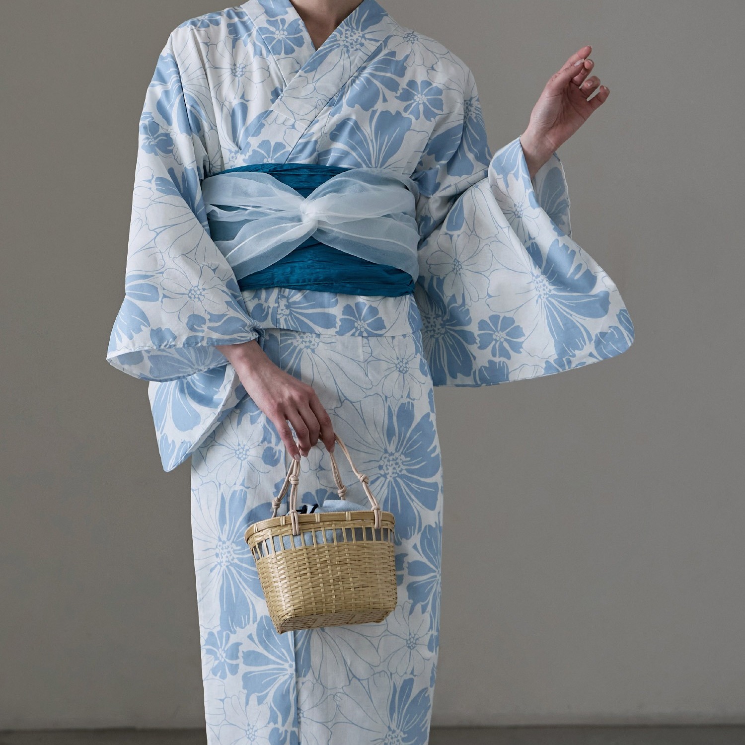 伝統的な浴衣着物綿麻素材ガールズドレス青空色バスローブエスニ - Ethnic Fashion Girls のレビューと価格