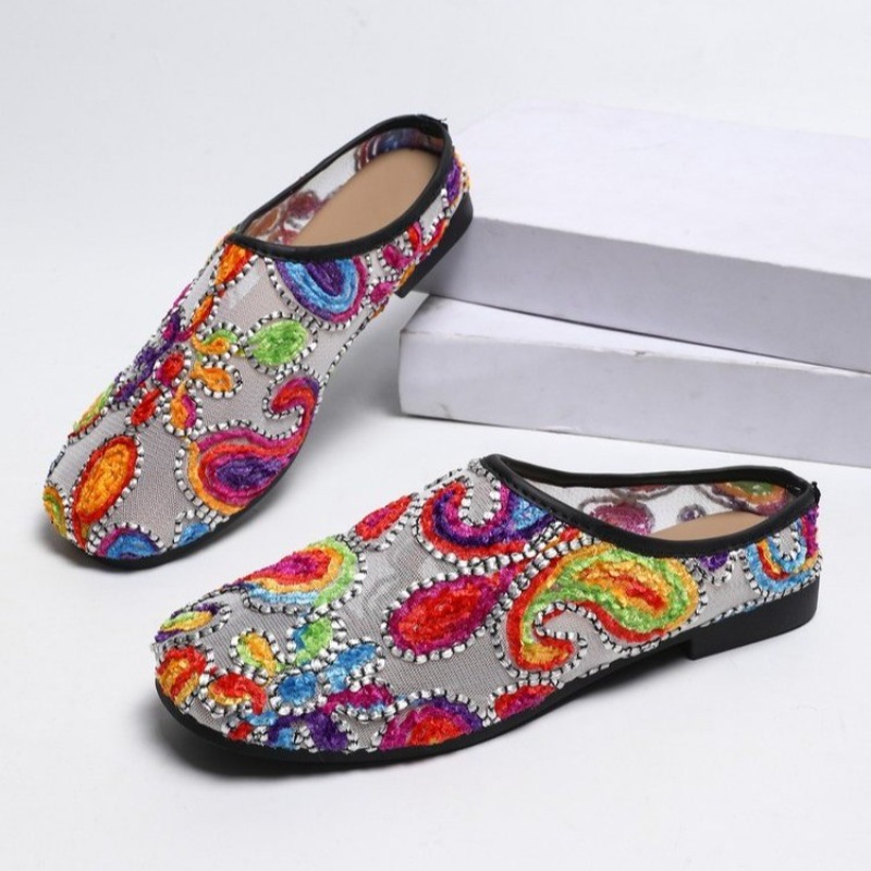 レトロスタイルエスニック刺繍刺繍スリッパ夏包頭ソフトソール外 - Ethnic Fashion For Ladies のレビューと価格