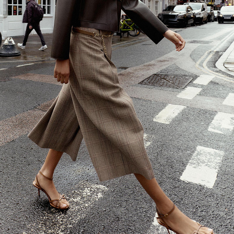 ハイウエストルーズチェック柄ロングカジュアルワンピース レデ - Ethnic Clothing & Online Fashion Store Khaadi Uk のレビューと価格