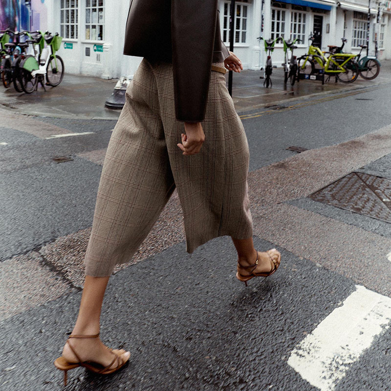 ハイウエストルーズチェック柄ロングカジュアルワンピース レデ - Ethnic Clothing & Online Fashion Store Khaadi Uk のレビューと価格