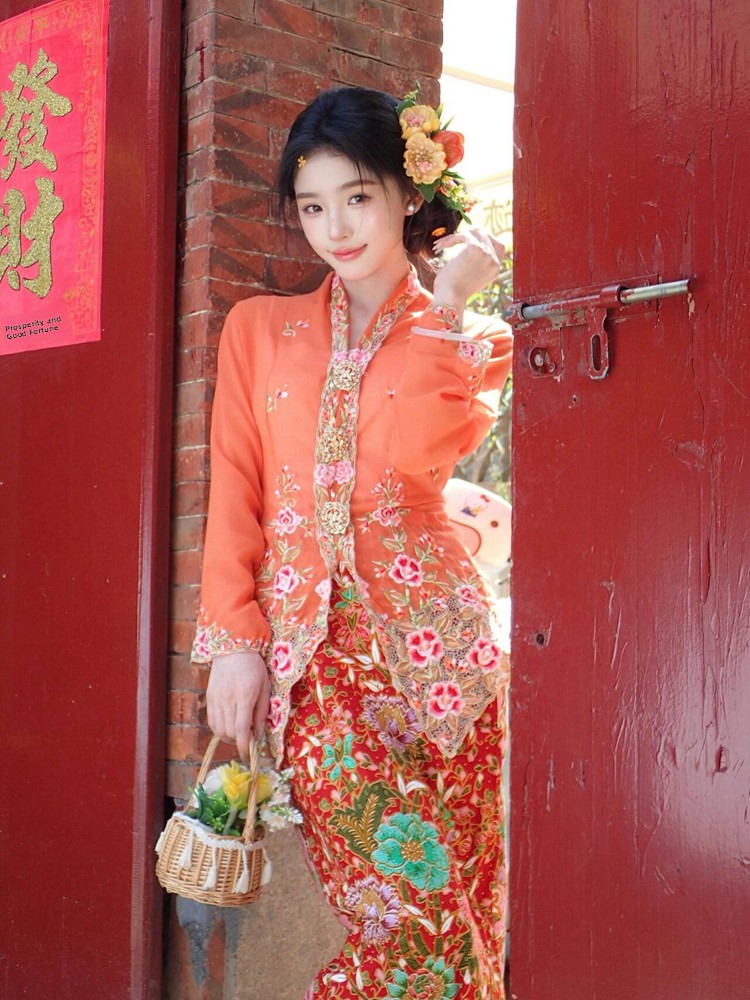 エスニックダイ族女性服セット花柄ヘアピン旅行写真撮影ニオ中国 - Ethnic Clothing & Online Fashion Store Khaadi Uk のレビューと価格