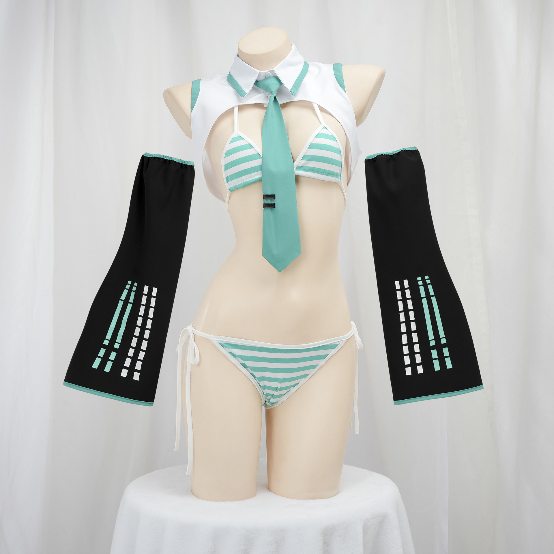 アニメゲーム女性のセクシーなコスプレスーツ衣装ガールハロウィ - Ethnic Outfit のレビューと価格