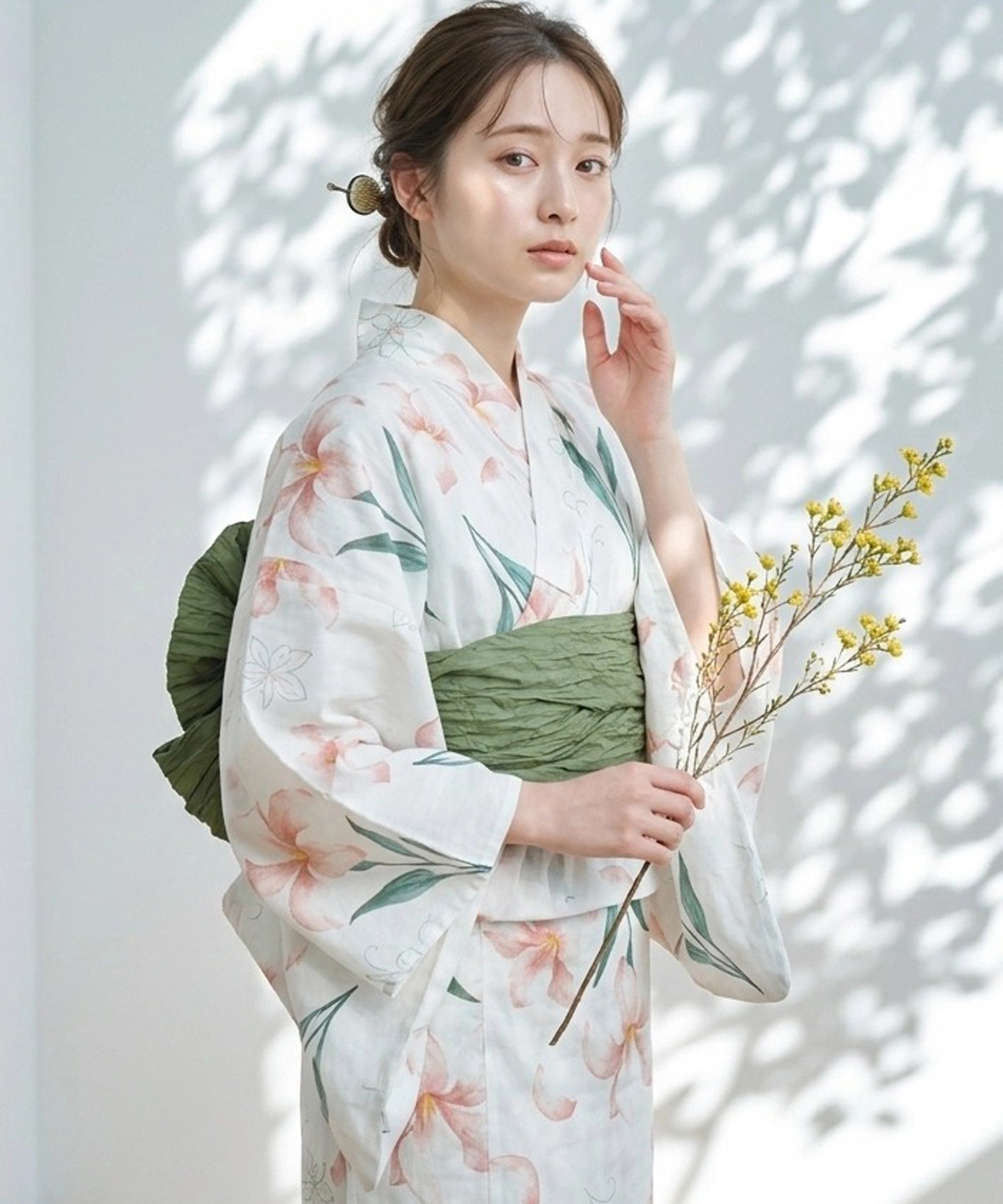 伝統的な浴衣着物綿麻素材ガールズドレス夏2026エスニック婦 - Ethnic Clothing & Online Fashion Store Khaadi Uk のレビューと価格